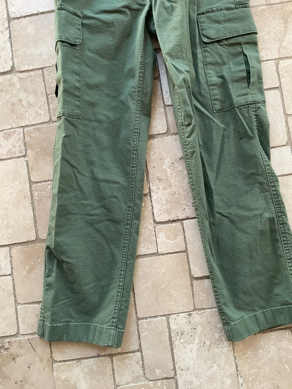 Vineyard Vines Boys Olive Green Cargo Pants - Drawstring Waist Pull On Small